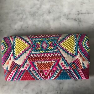 Moyna Multicolor Embroidered Clutch